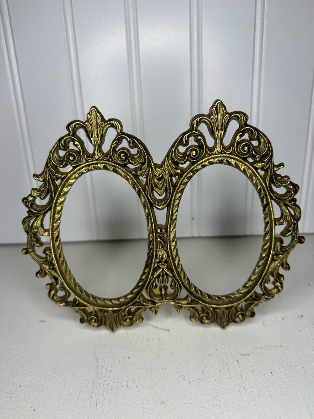 Antique Brass Tone Double Oval Frame with Stand, Vintage Art Nouveau Ornate Fram